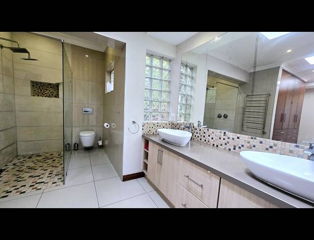 4 BEDROOM HOUSE FOR SALE IN MEYERSPARK
